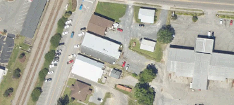 108 Railroad Ave