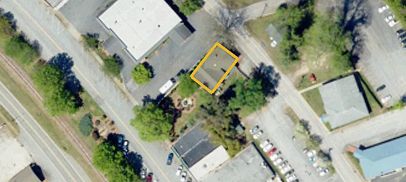 120 Trade Ave