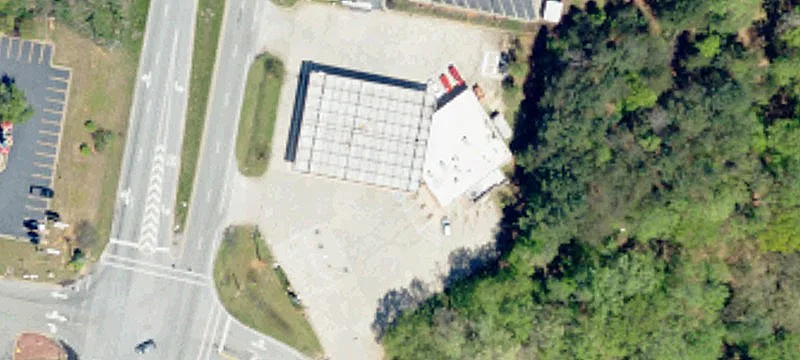 6197 Hwy 221