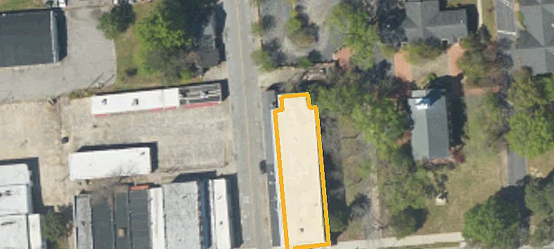 1106 Little St