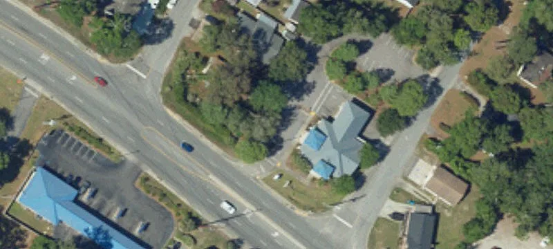 819 Paris Ave