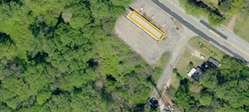 2401 Geer Hwy