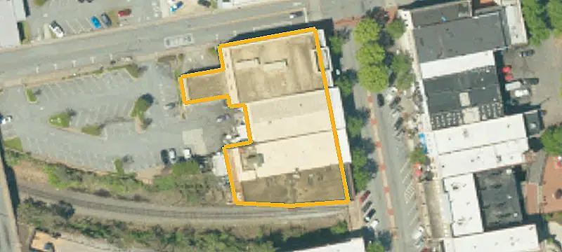 125 Main St