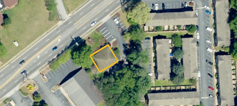 1423 John B White Sr Blvd