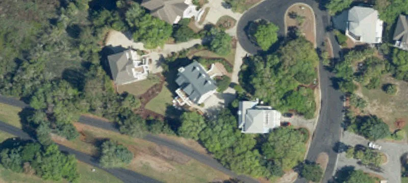 38 Leeward Ct