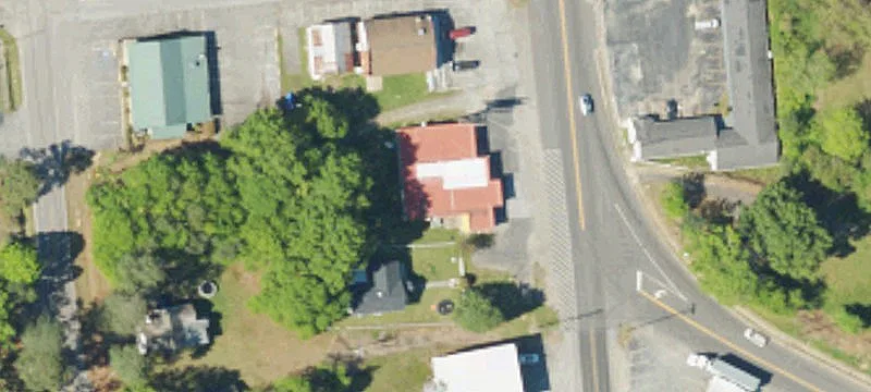 304 Main St