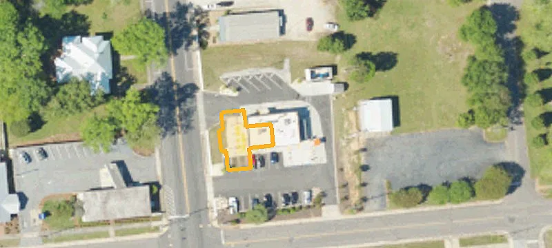 300 Main St