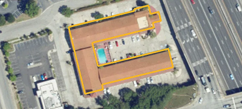 2499 La Quinta Ln