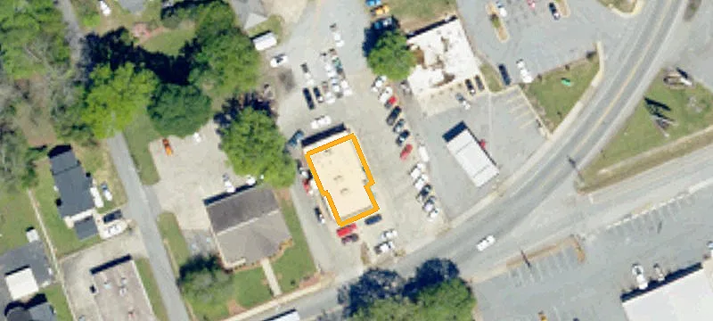 307 Main St