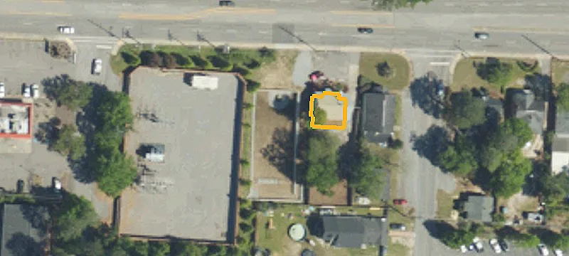 3918 Rosewood Dr