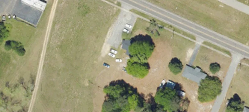 244 Railroad E Ave