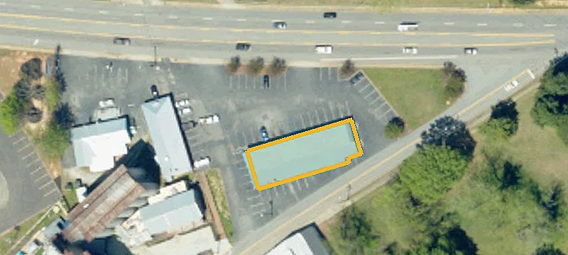 405 Main St