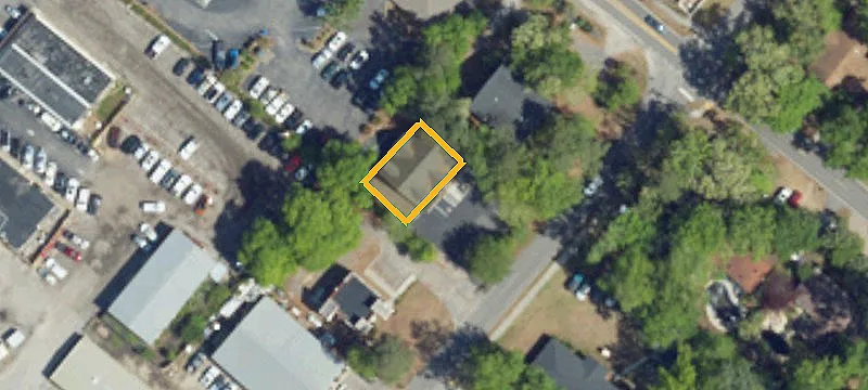 412 Poplar Dr