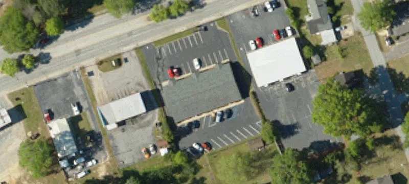 2620 Main St