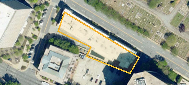 350 Main St