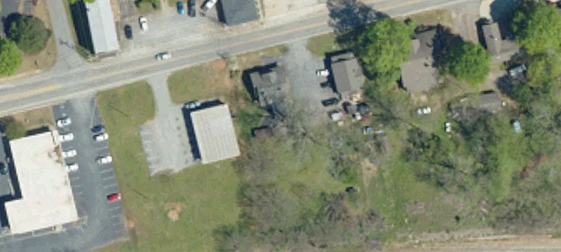 8 Main St