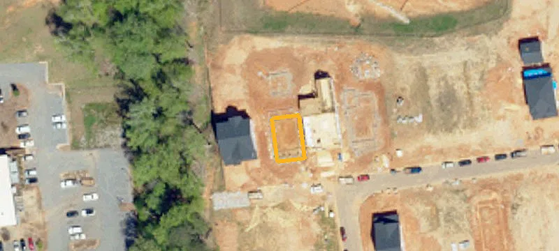 10 Benton Rd