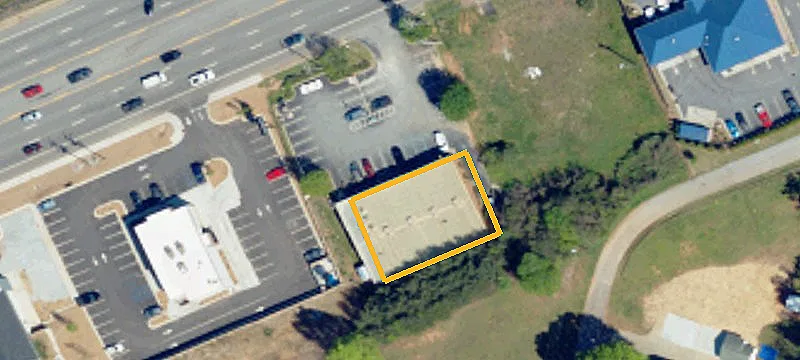 5322 Wade Hampton Blvd