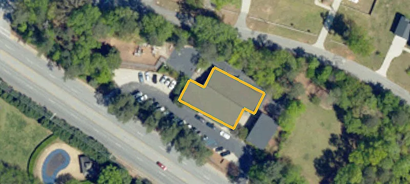 305 Pelham Rd