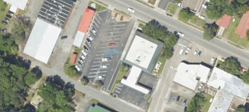 221 Main St