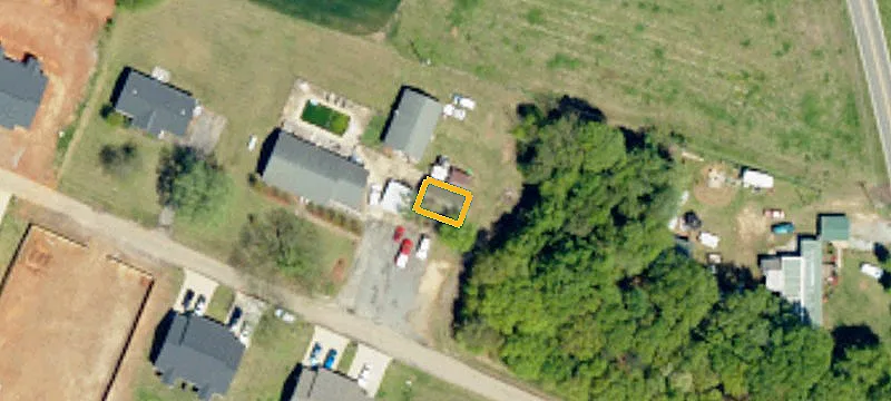 124 Peachtree Ln
