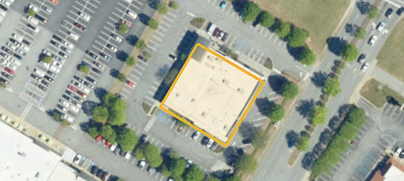 4 Market Pt Dr