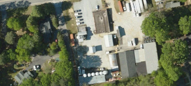 2506 Main St