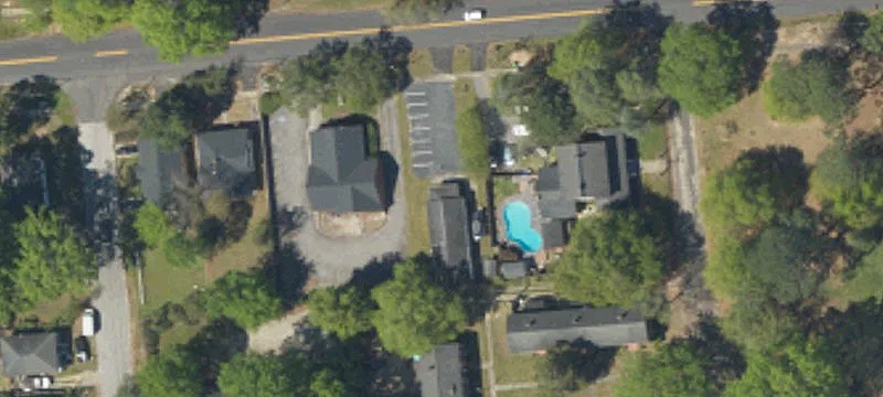 609 Laurens St
