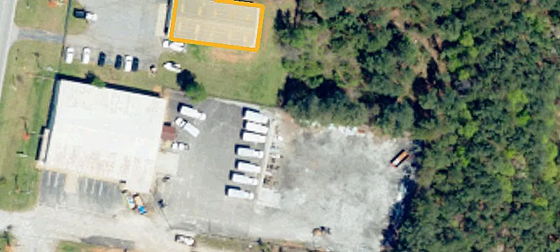 5951 Hwy 221