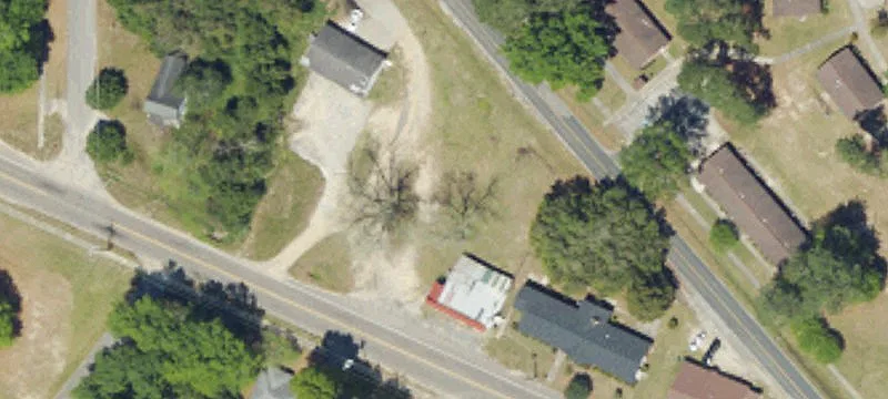 206 Railroad Ave