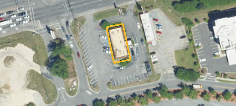 1401 Main St