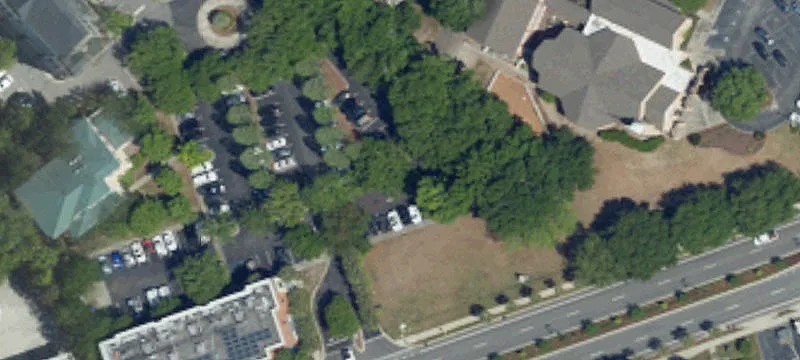 660 Coleman Blvd