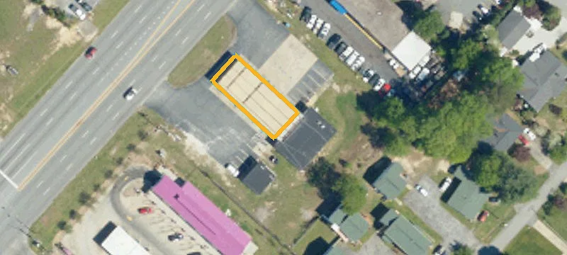 2904 Wade Hampton Blvd