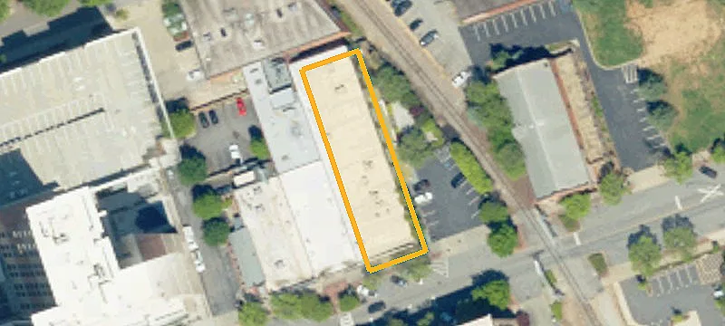 924 Main St