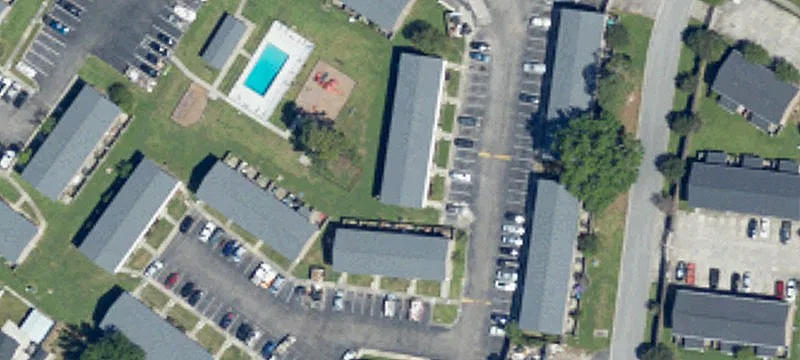 400 Surfside Dr