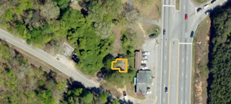 2001 Hwy 25