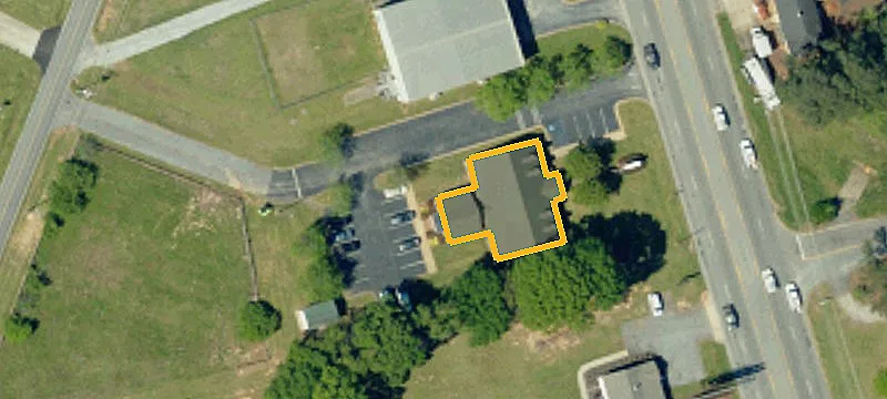 1325 Pearman Dairy Rd