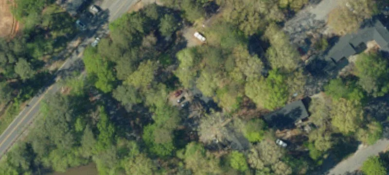 601 Creekside Dr