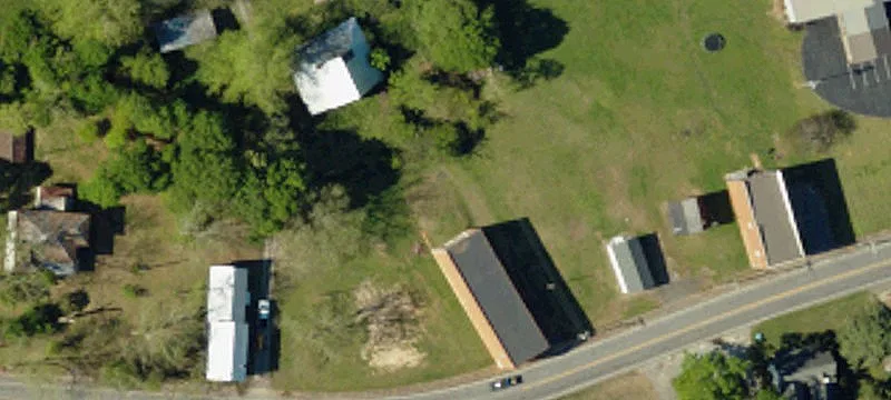 8828 Hwy 24