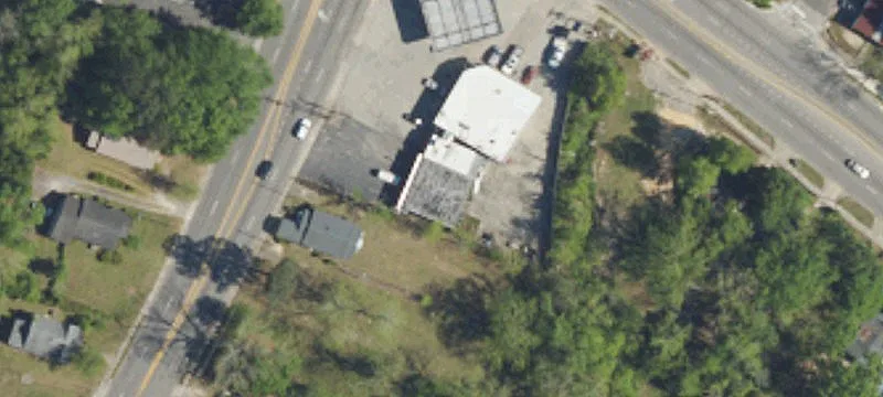 2190 Magnolia St