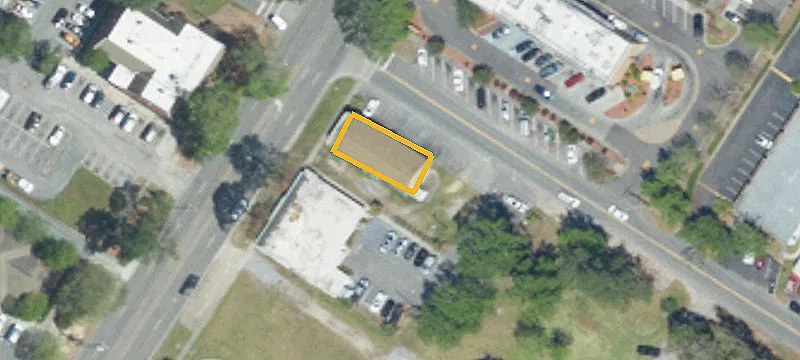 445 Main St