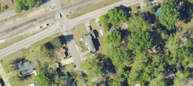 338 Railroad Ave