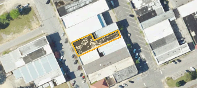 141 Oak St