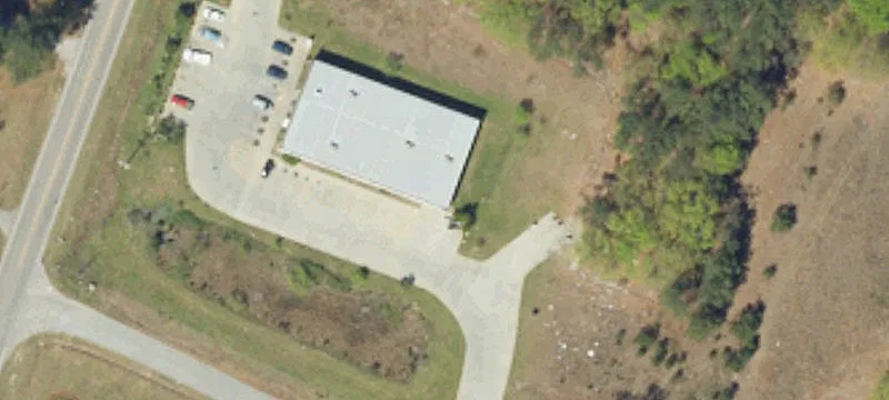 1037 Hwy 1st N
