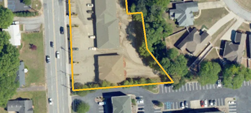 304 Main St