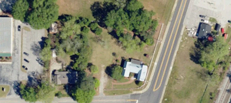 100 Mcnulty St
