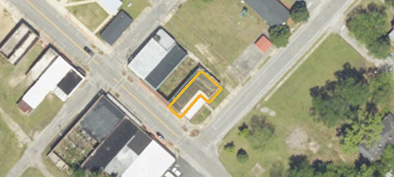 310 Main St