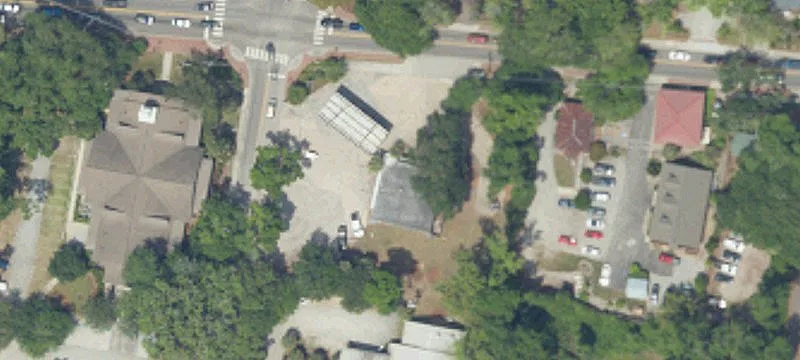 2 Bruin Rd
