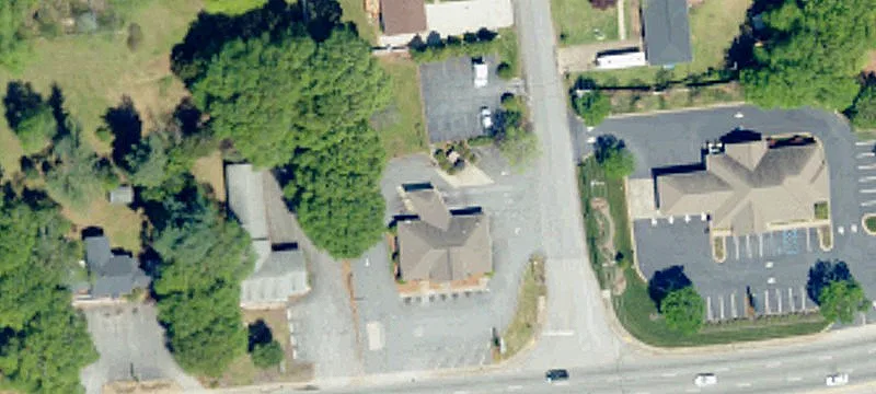 1516 John B White Sr Blvd