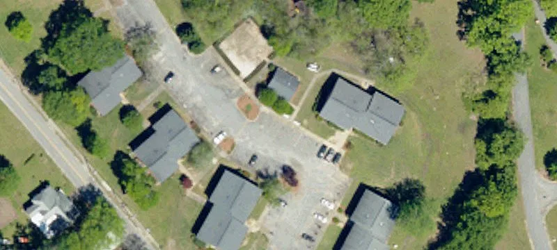 225 Breazeale St
